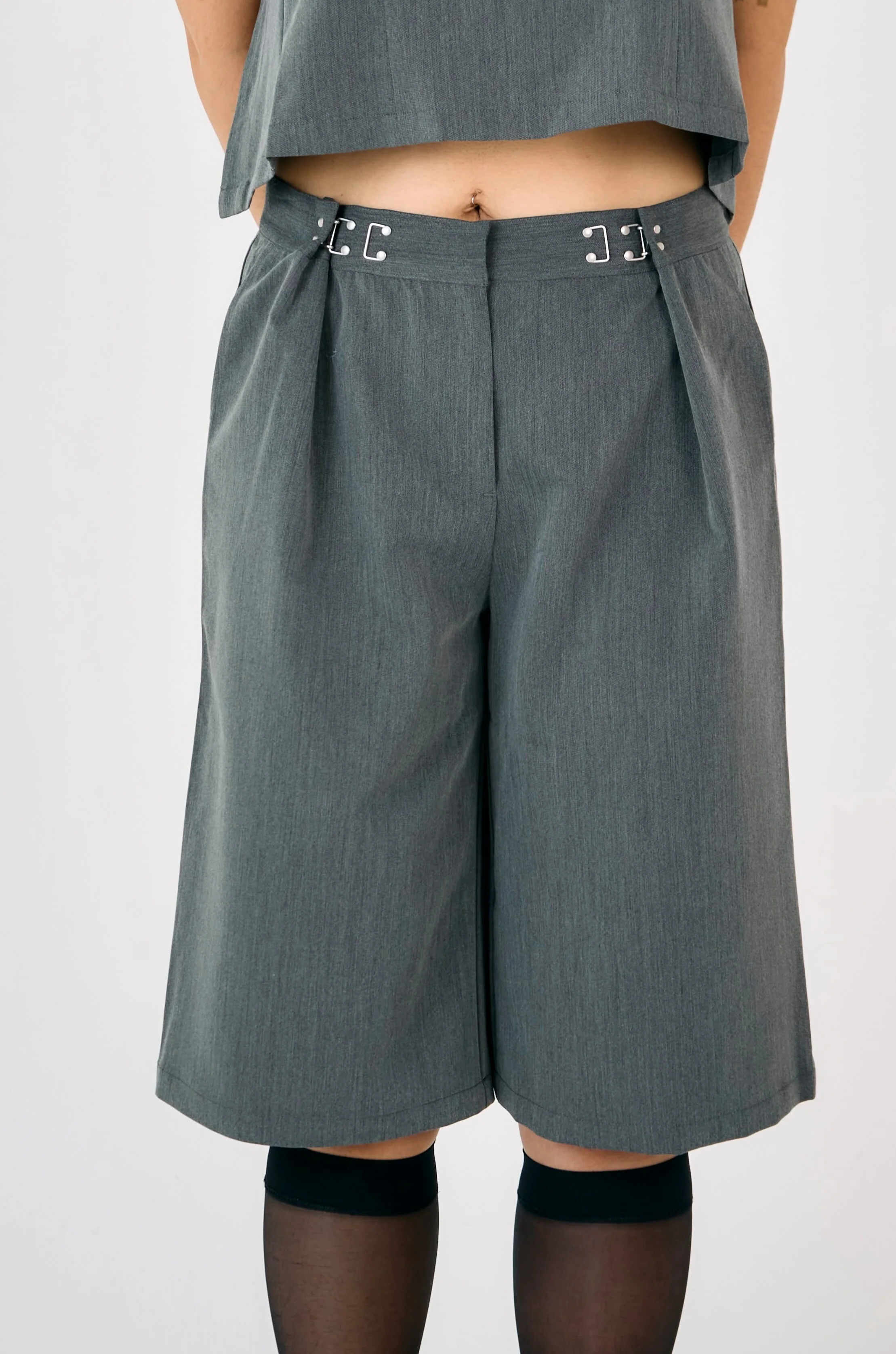 Sharp Tailored City Shorts - Image 7
